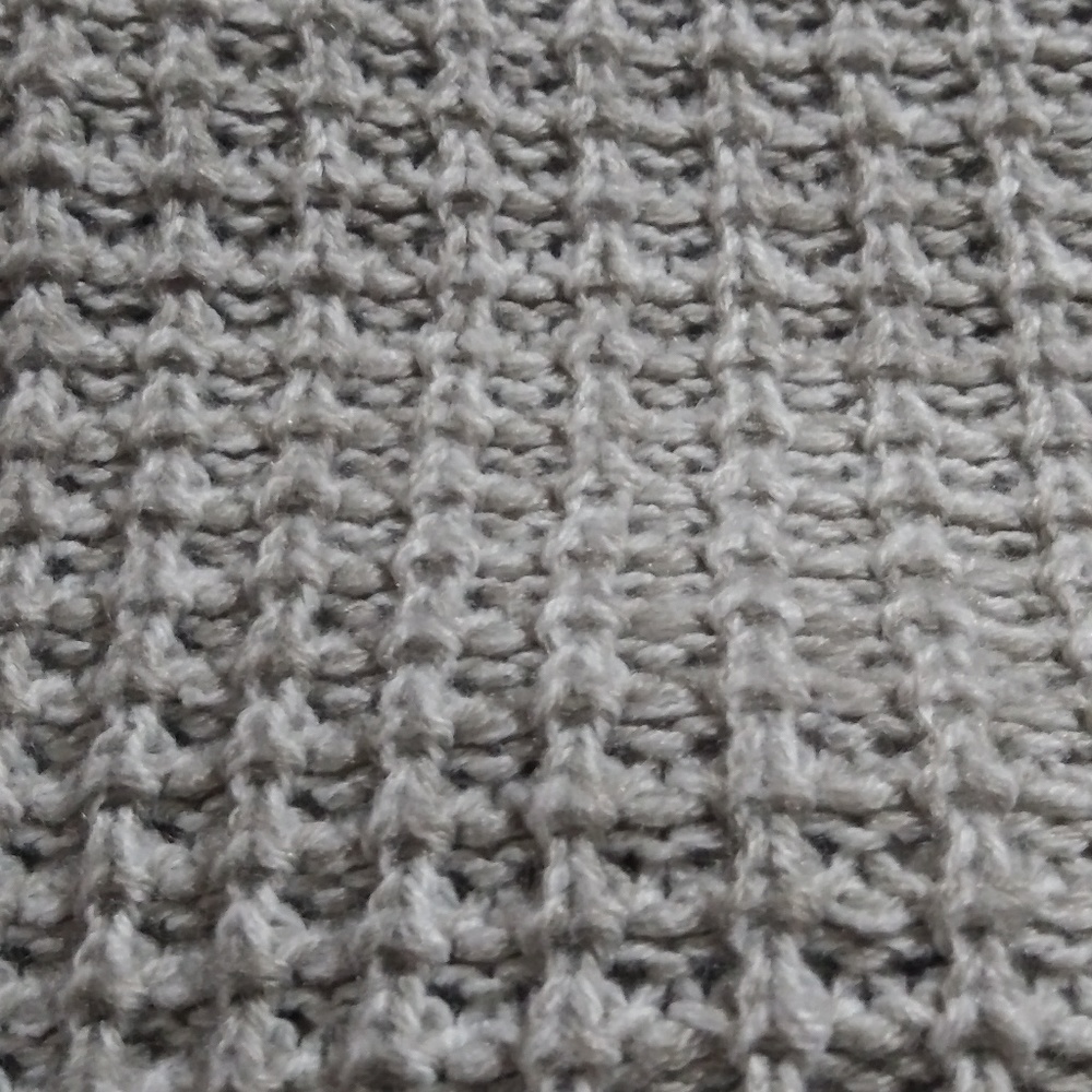 Light weight sweater